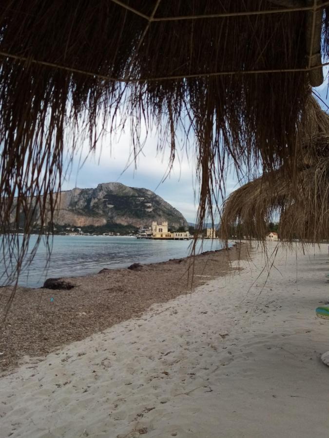 Casa Rosamarina Apartment Mondello Bagian luar foto