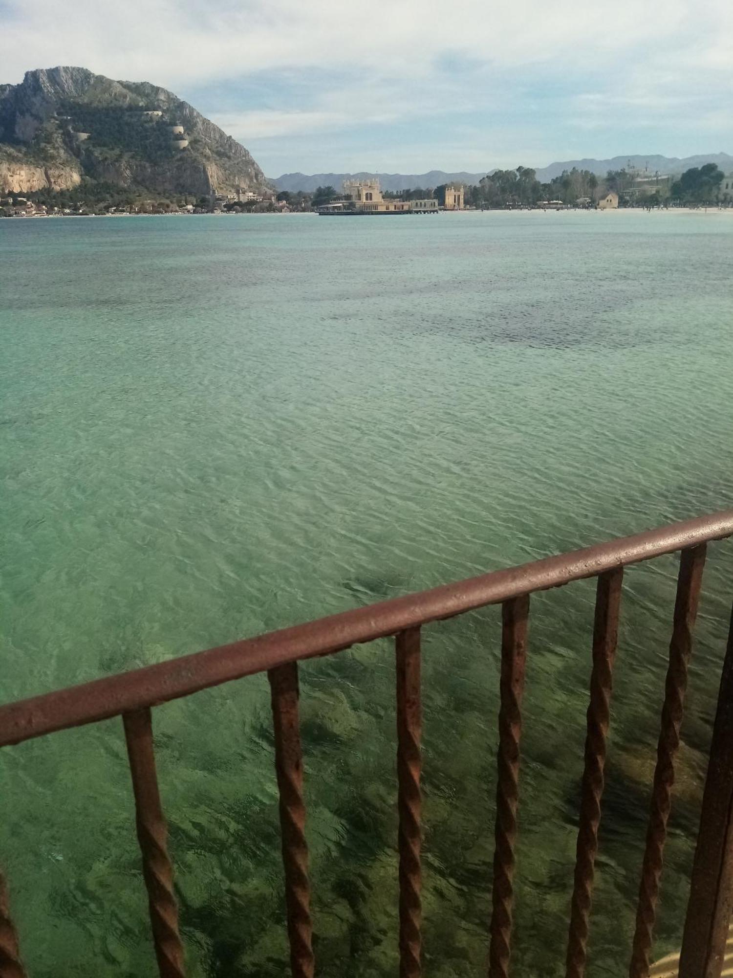Casa Rosamarina Apartment Mondello Bagian luar foto